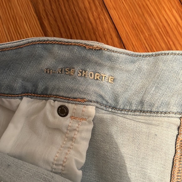 AE High Rise Shortie - Picture 3 of 4